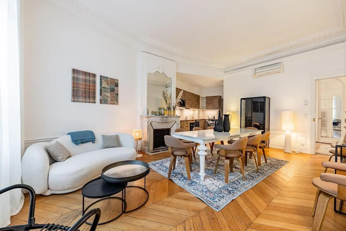Amazing Apartment 4Bedrooms Champs Elysees Ac Paryż